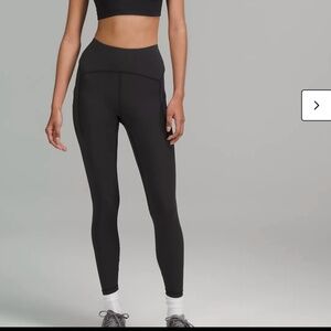 Power Thru High-Rise Tight 25" size 8 NWOT Black